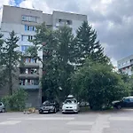 Ellie Soe Apartment Free Parking 5 Min To Metro